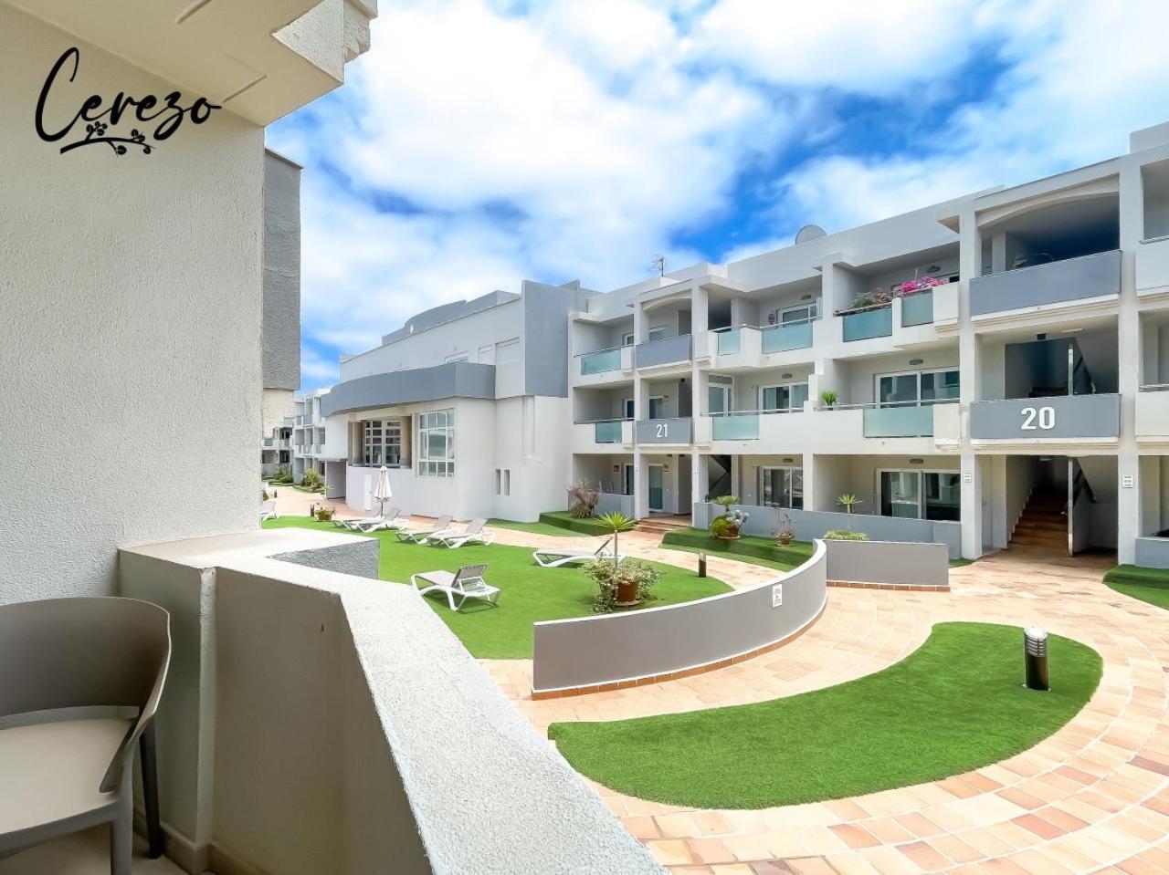 B-Rent Corralejo Sun Cerezo Pool Apartment ภายนอก รูปภาพ