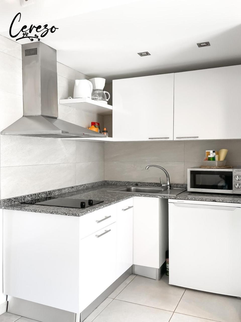 B-Rent Corralejo Sun Cerezo Pool Apartment ภายนอก รูปภาพ